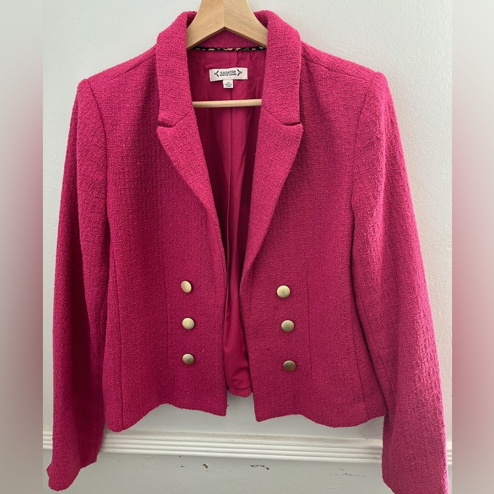 Nanette Lepore Nolita Blazer . Cropped . Hot Pink . Size 12 .